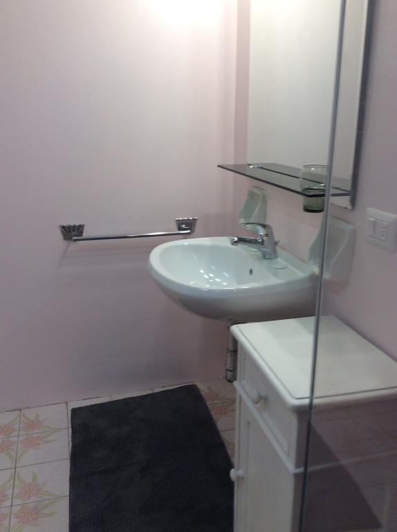 פרוג'ה Le Camere Di Casa Cassandra מראה חיצוני תמונה