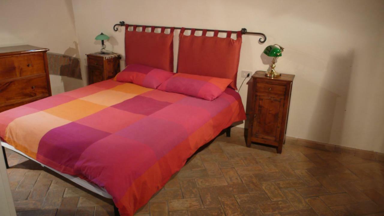 פרוג'ה Le Camere Di Casa Cassandra מראה חיצוני תמונה