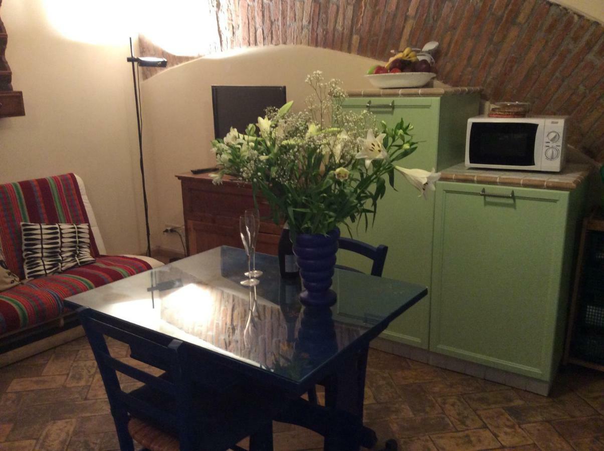 פרוג'ה Le Camere Di Casa Cassandra מראה חיצוני תמונה